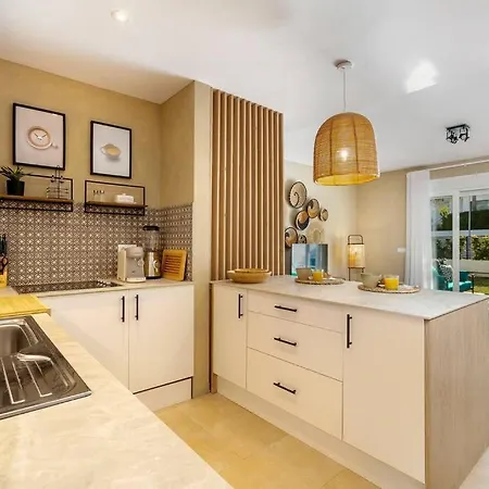 New And Stylish 1 Bedroom By Hard Rock Rdr310 Apartment Marbella