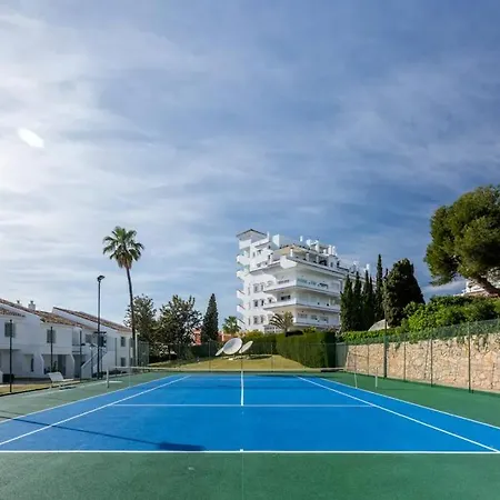 Daire New And Stylish 1 Bedroom Near Hard Rock Rdr310 Marbella
